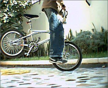 là c moi avec mon vélo