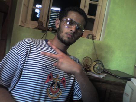 là c nabil il est un ami vraiment cool
